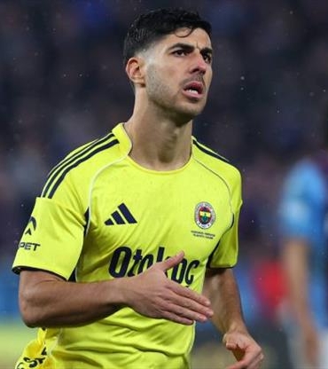 macro-asensio-liderligini-surdurdu-WihXDfTh.jpg