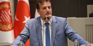 erhan arıklı