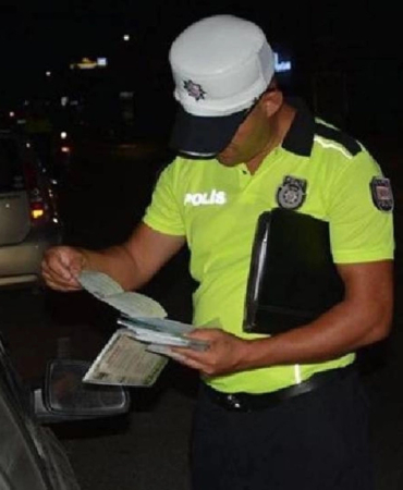 Trafik Polisi