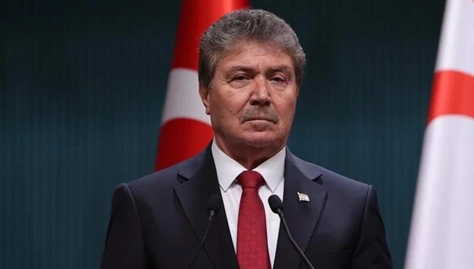 Ünal Üstel